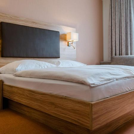 פריצווק Hotel Falkenhagen מראה חיצוני תמונה