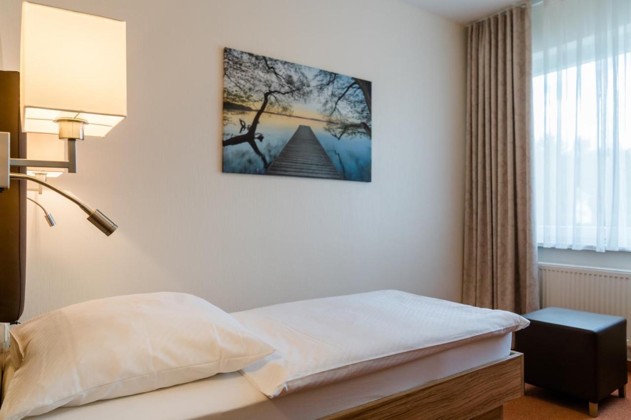 פריצווק Hotel Falkenhagen מראה חיצוני תמונה